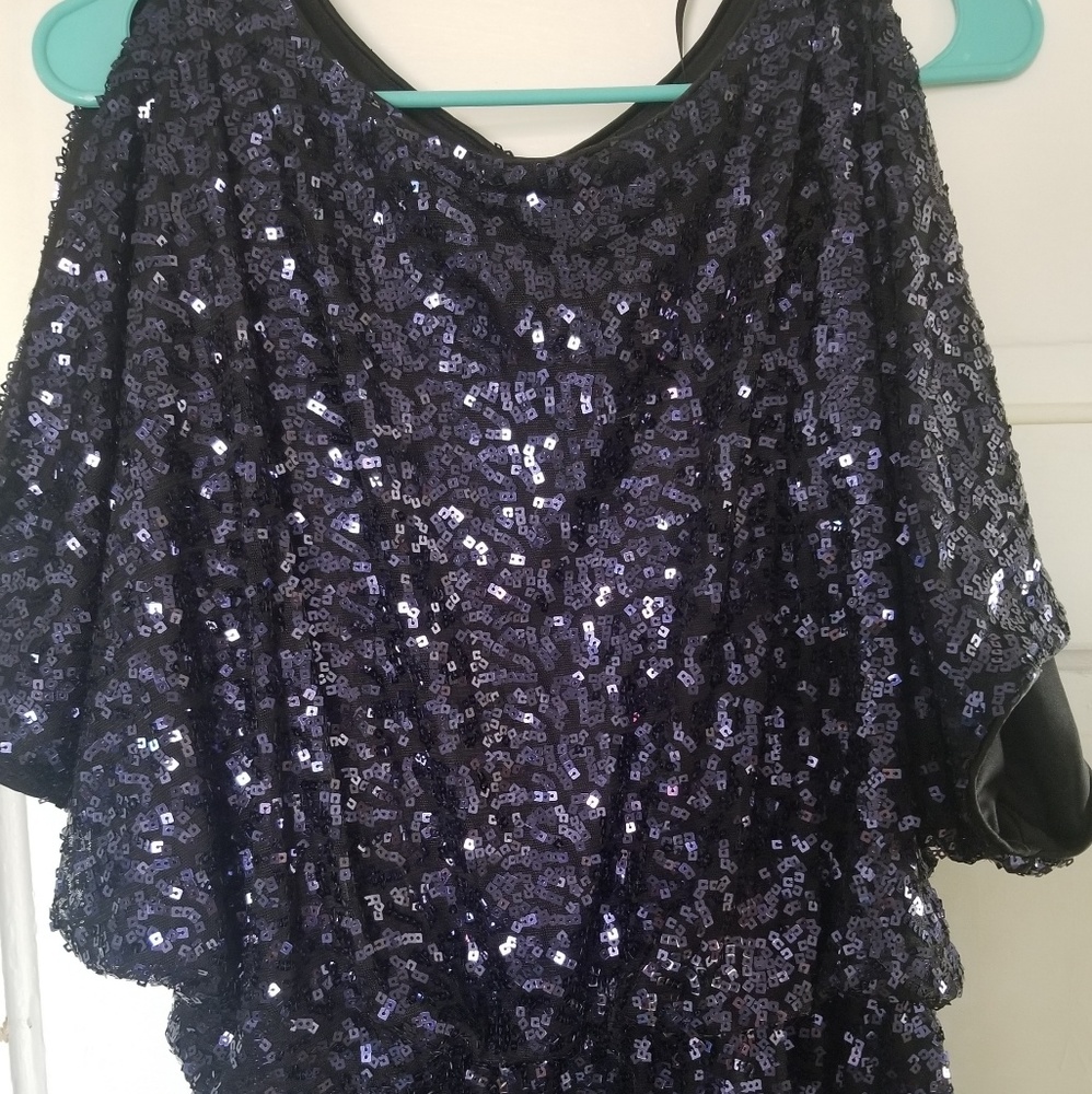Dress top - Picture 2 of 2